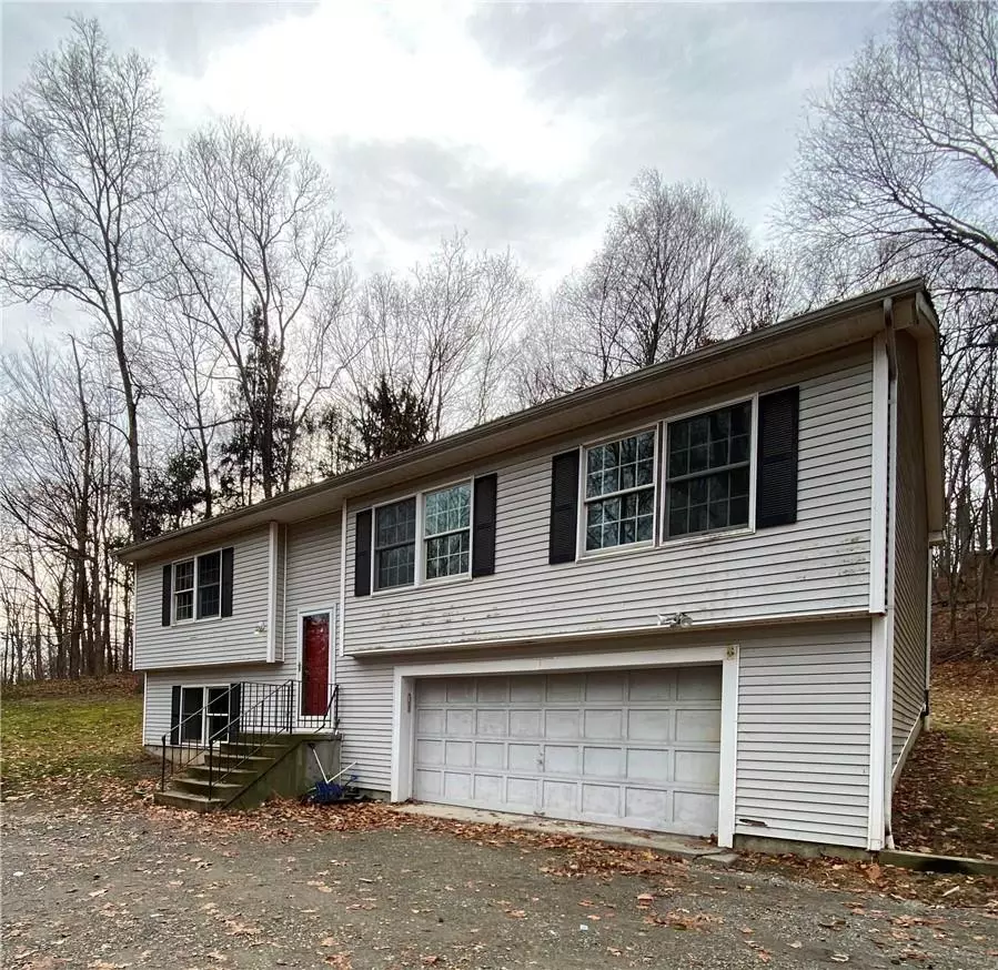Fishkill, NY 12524,272 Van Wyck Lake RD