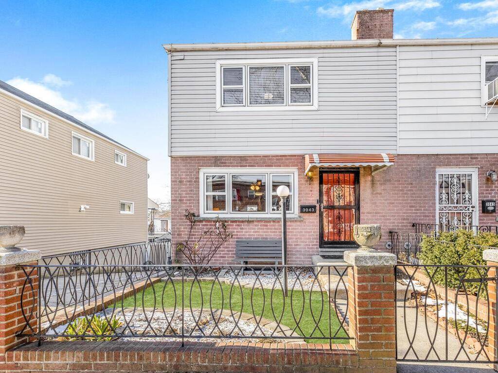 3043 Grace AVE, Bronx, NY 10469