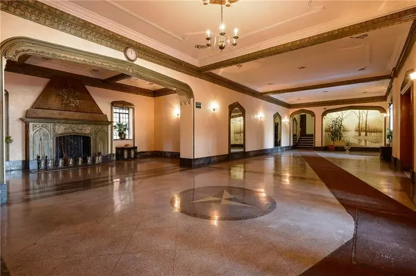 60 W Broad ST #6-B, Mount Vernon, NY 10552