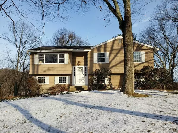 Mahopac, NY 10541,47 Glen Ridge RD
