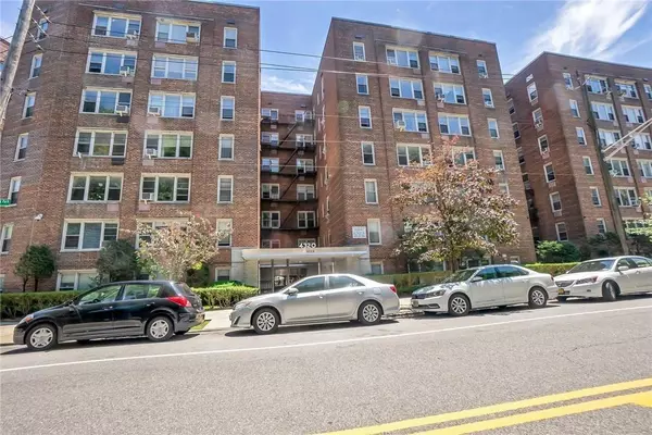 4320 Van Cortlandt PARK #2B,  Bronx,  NY 10470