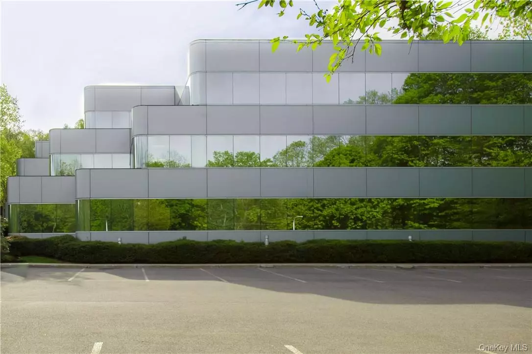 Mount Kisco, NY 10549,118 N Bedford RD #100