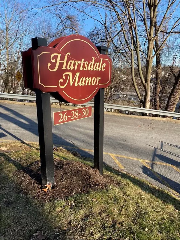 26 Fieldstone DR #4C, Hartsdale, NY 10530