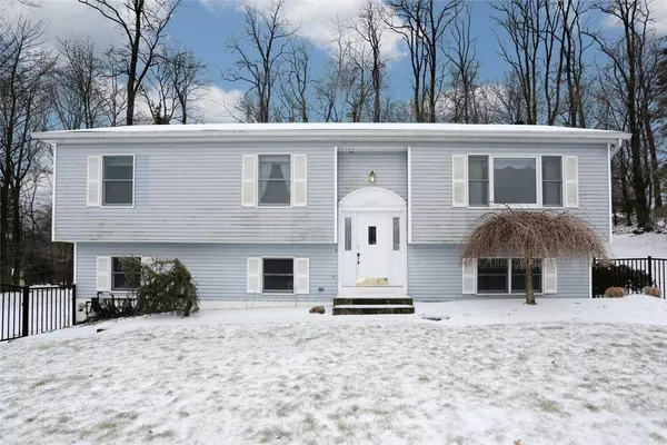 Spring Valley, NY 10977,7 Jon Leif LN