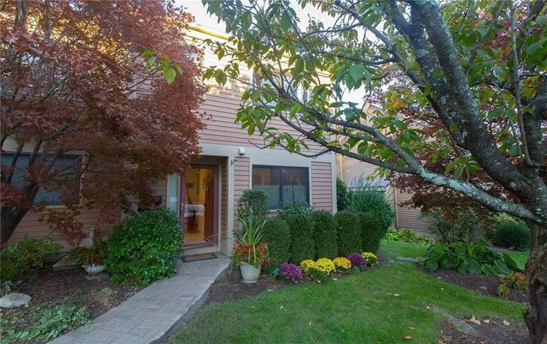 Rye Brook, NY 10573,199 Ivy Hill CRES