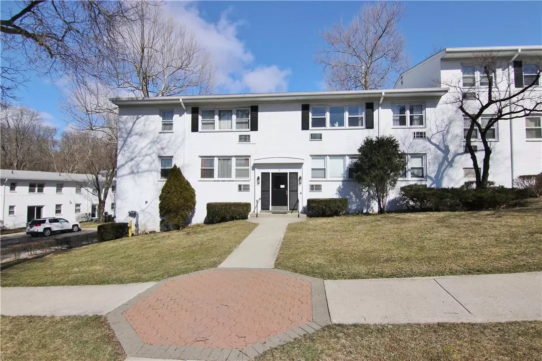 Rye Brook, NY 10573,90 Avon CIR #1D