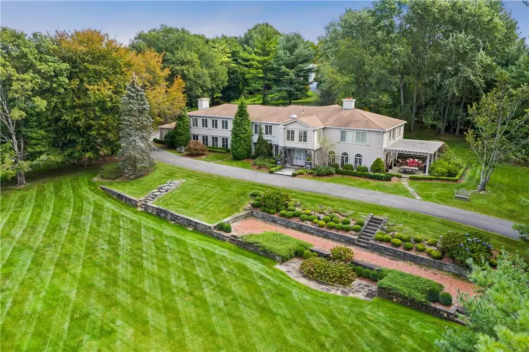 Armonk, NY 10504,15 Wampus Lake DR