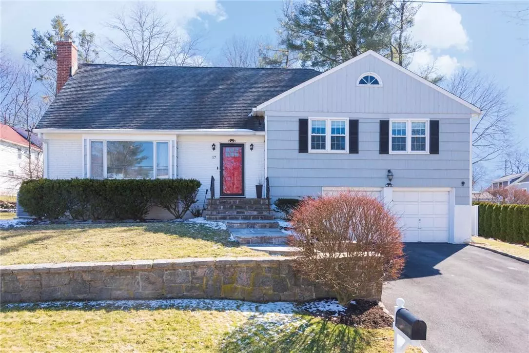 New Rochelle, NY 10804,17 Donald DR