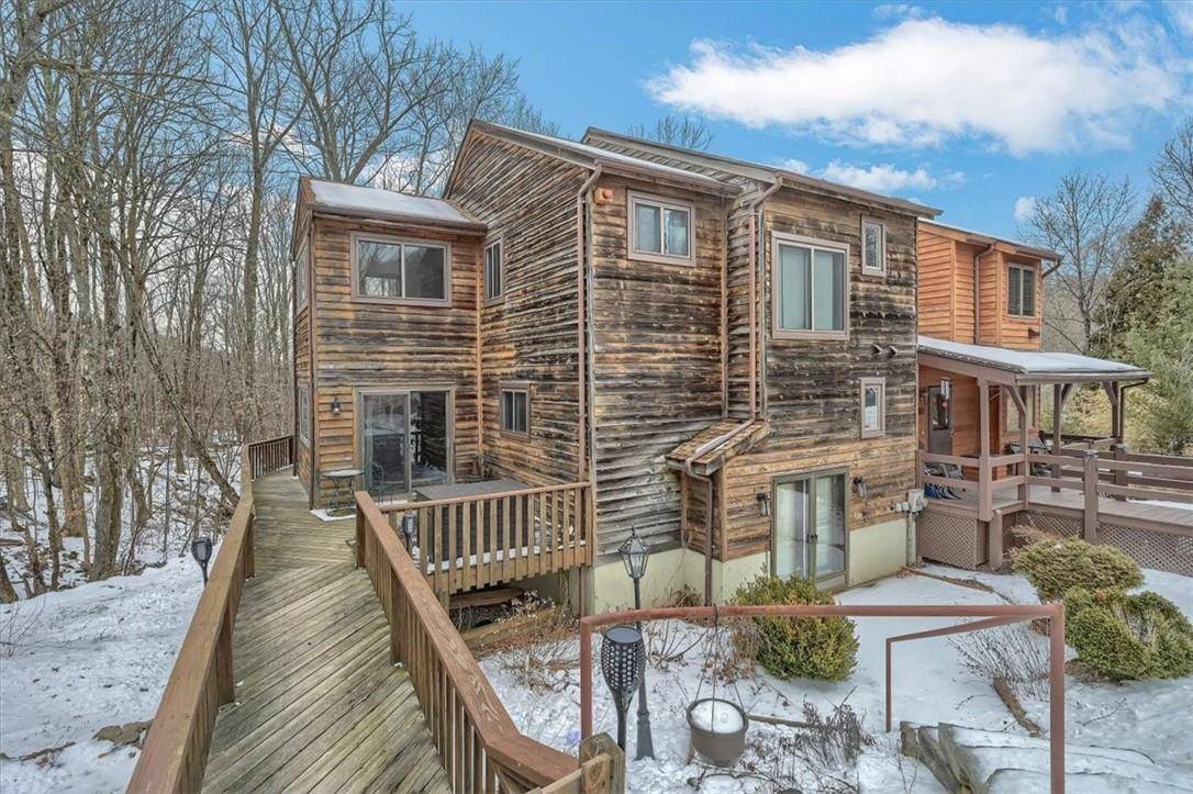 39 Meadowlark LN, Woodridge, NY 12789