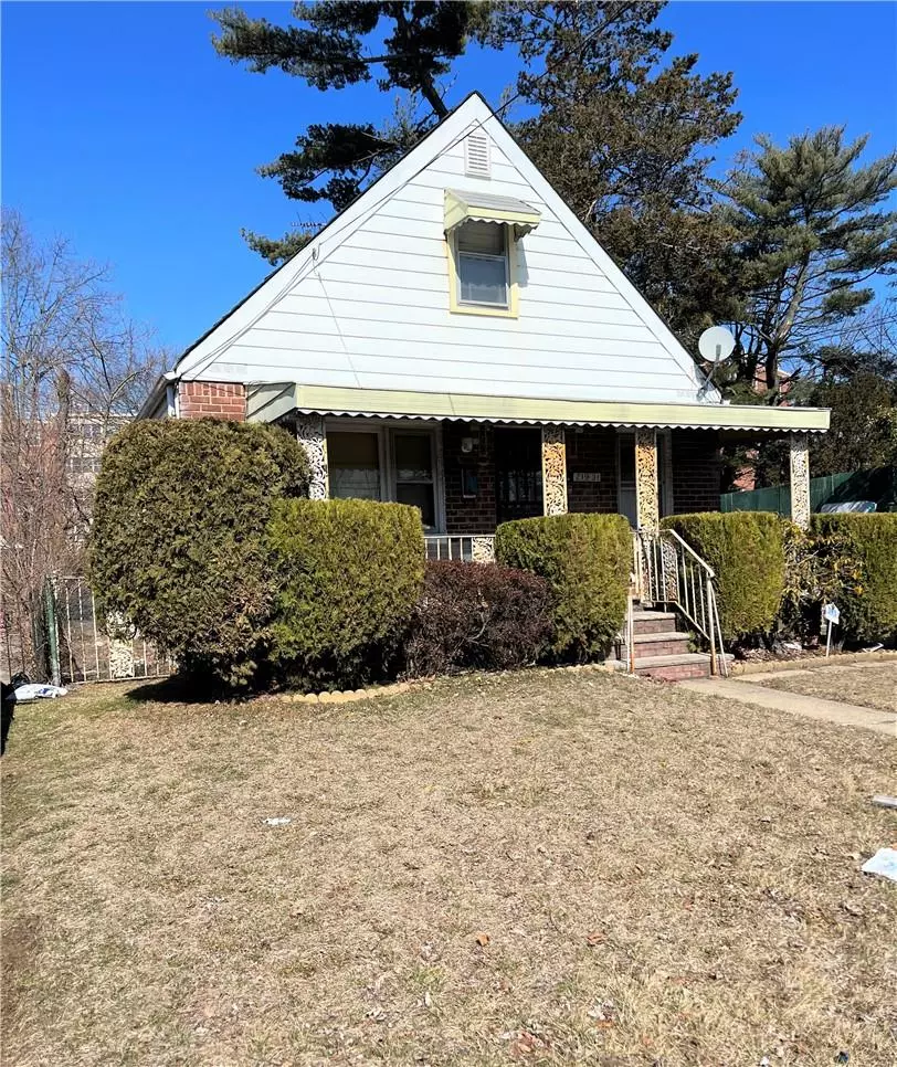 Queens Village, NY 11429,219-31 112th AVE