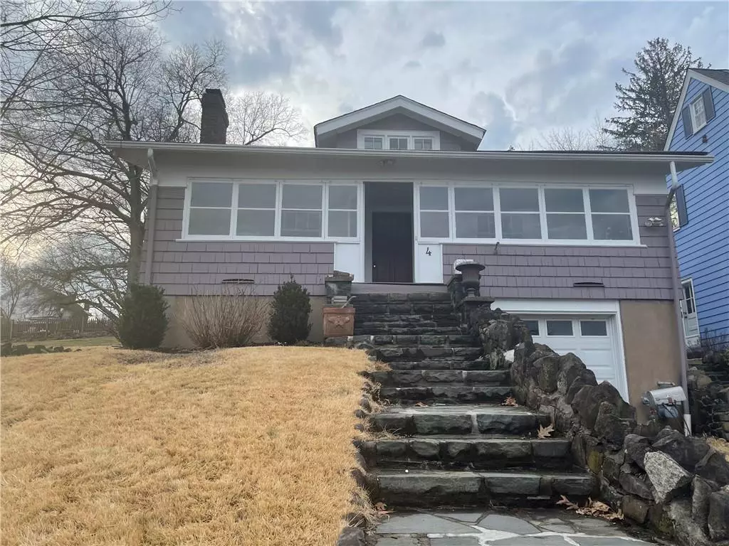 Nyack, NY 10960,4 Tillou LN