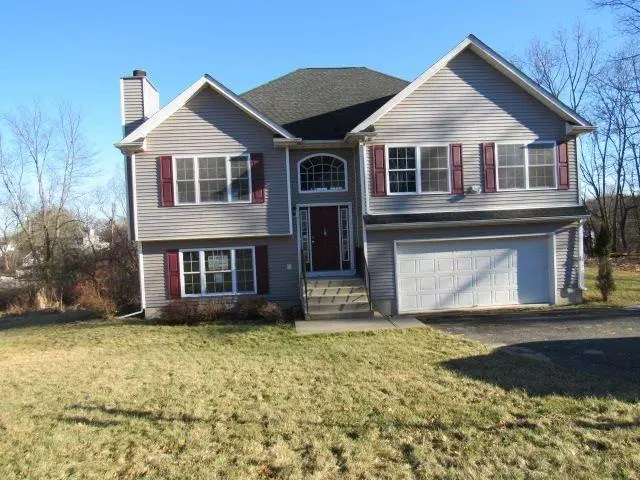 Maybrook, NY 12543,96 Logans WAY