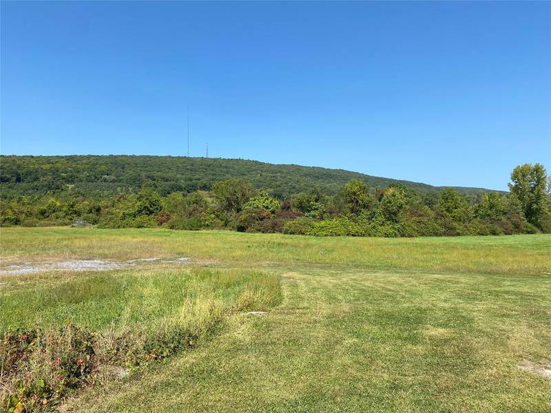 243 Vineyard AVE, Highland, NY 12528