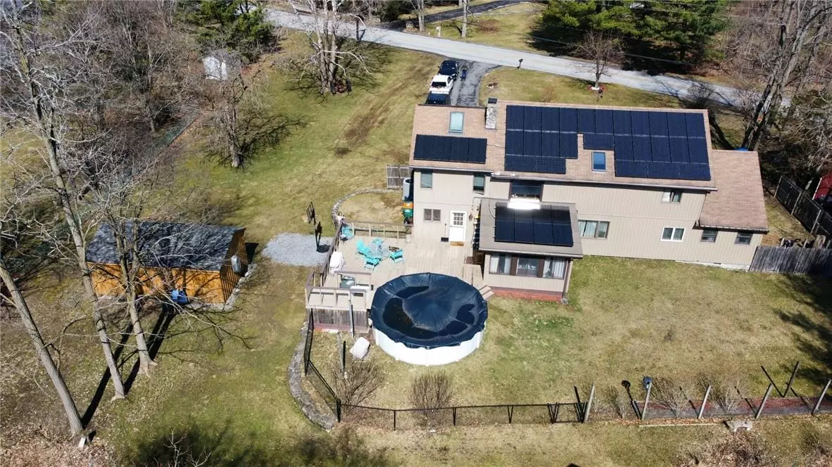 Poughkeepsie, NY 12603,6 Pleasant LN