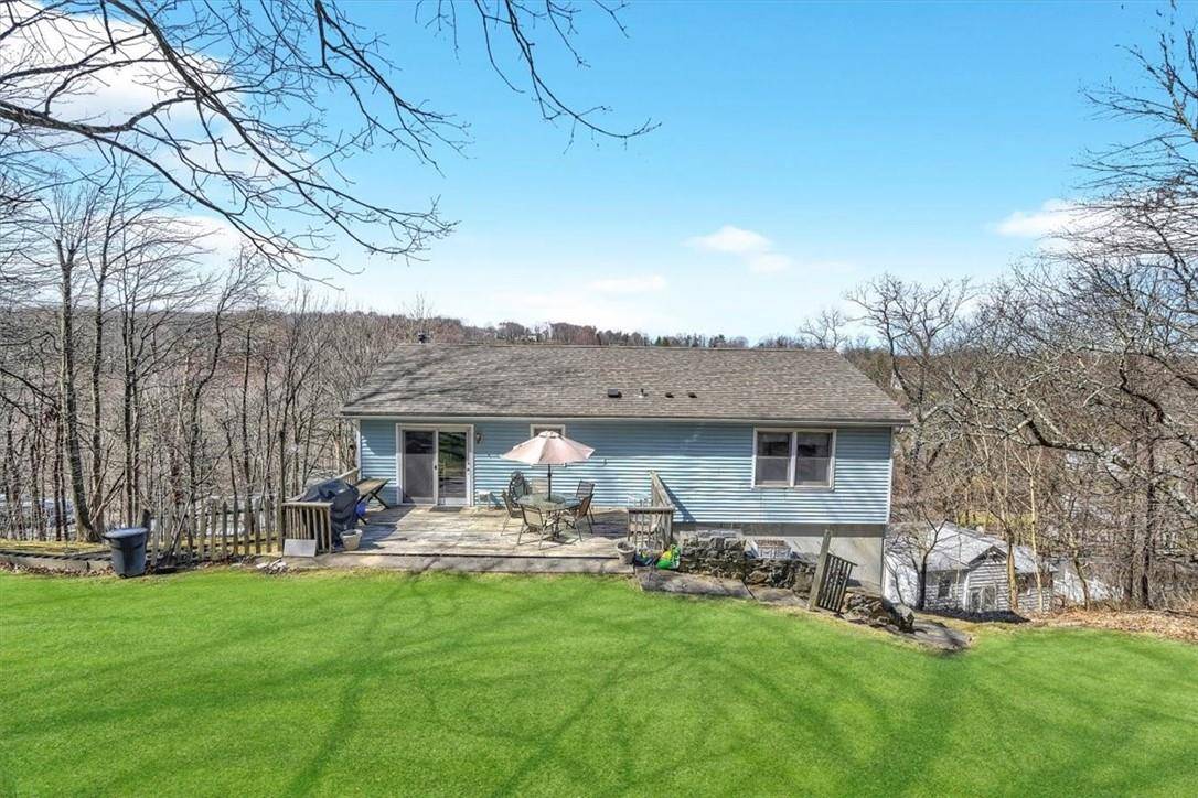 86 Croton AVE, Cortlandt Manor, NY 10567