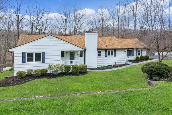 19 Skyview DR, Armonk, NY 10504