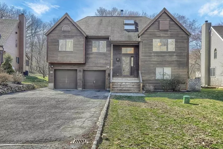 284 Watch Hill RD, Cortlandt Manor, NY 10567