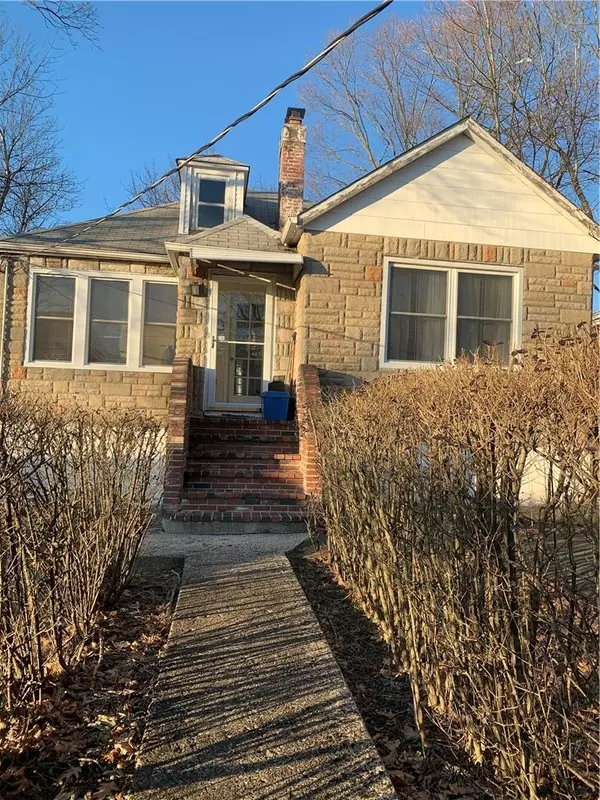 39 Ewing AVE, Spring Valley, NY 10977