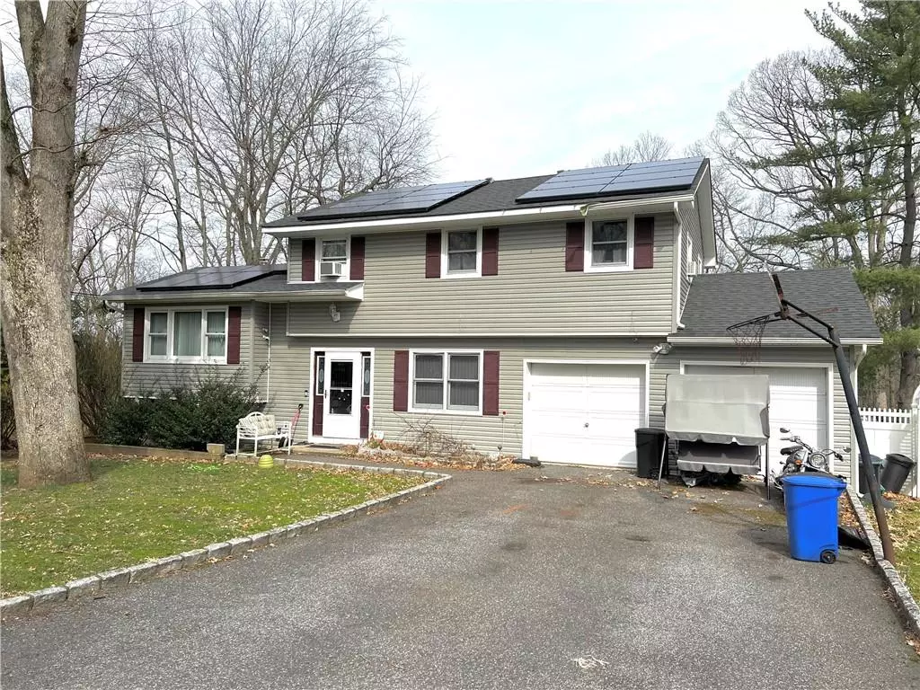 Cortlandt Manor, NY 10567,53 Winthrop DR