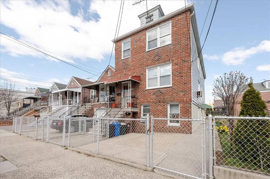 1111 Neill AVE, Bronx, NY 10461