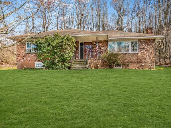 1877 Baldwin RD, Yorktown Heights, NY 10598