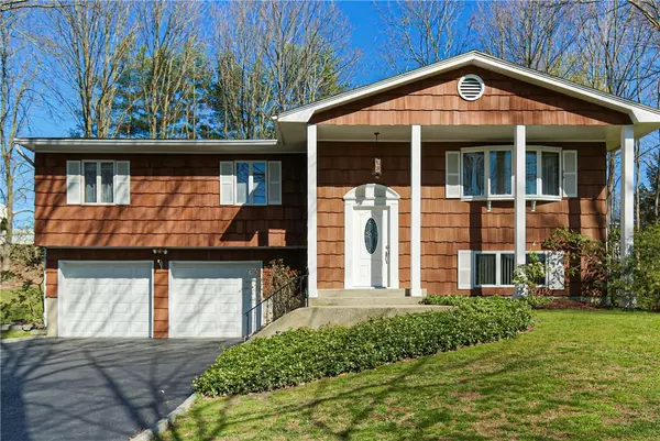 2704 Evergreen ST, Yorktown Heights, NY 10598
