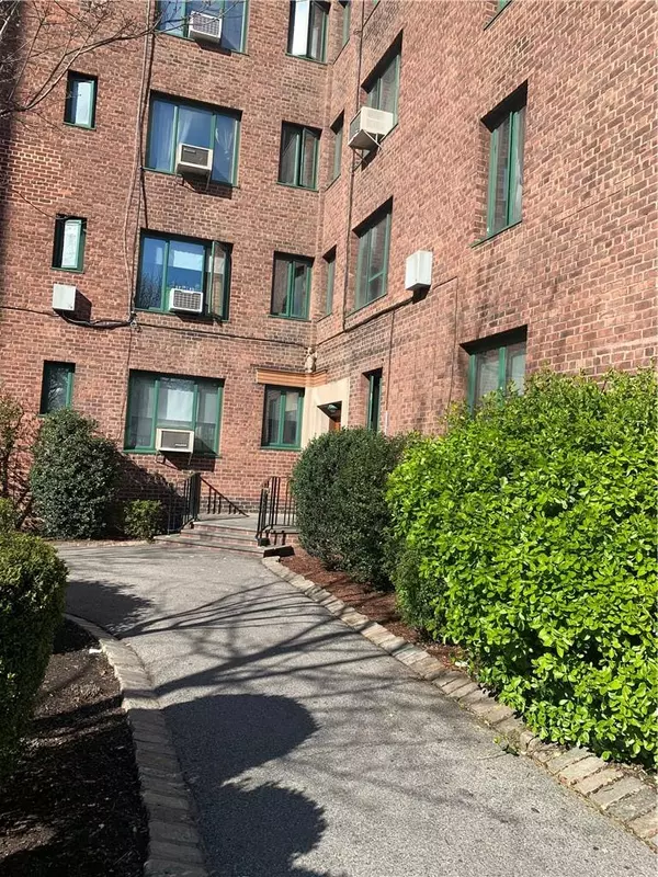 1510 Archer #1E, Bronx, NY 10462