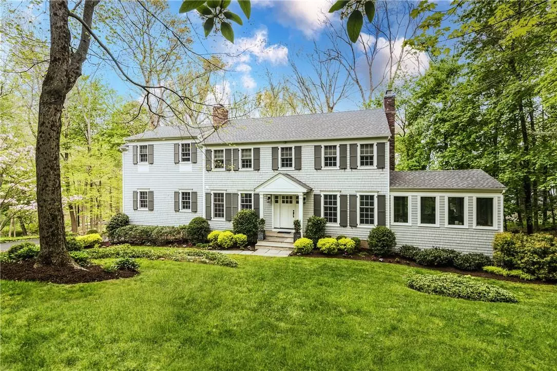 Chappaqua, NY 10514,9 Peck PL