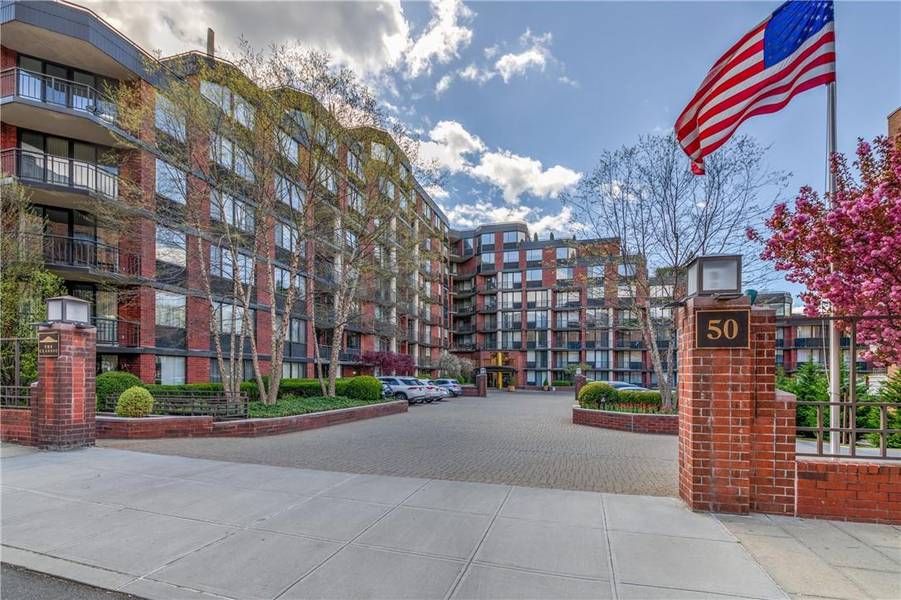 50 E Hartsdale AVE #3T, Hartsdale, NY 10530