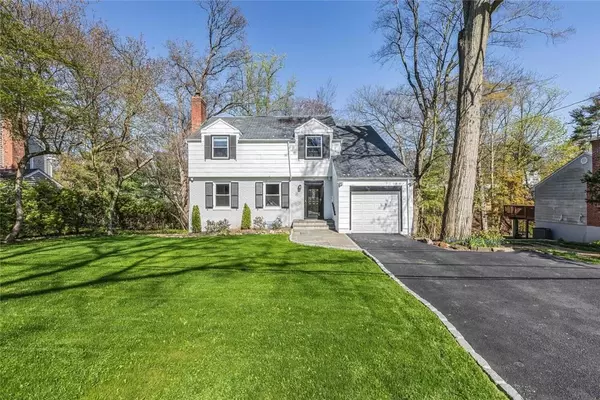 Scarsdale, NY 10583,36 Livingston RD