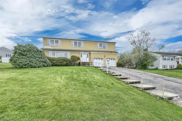 515 Manchester RD, Yorktown Heights, NY 10598