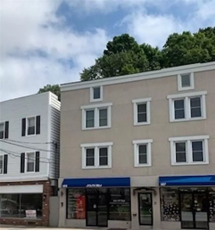 Mount Kisco, NY 10549,165 E Main ST #3C