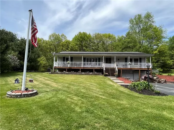 30 Cora Rose LN, Huguenot, NY 12746