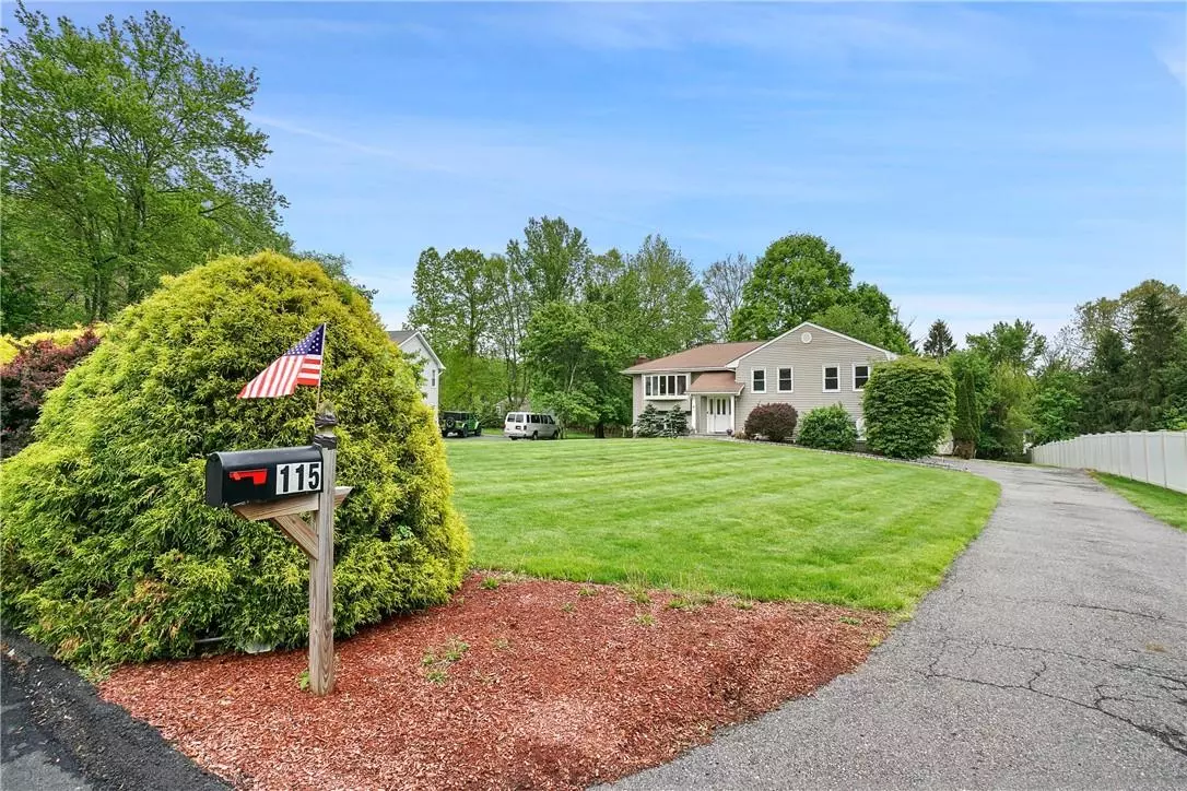 Yorktown Heights, NY 10598,115 Stonewall CT