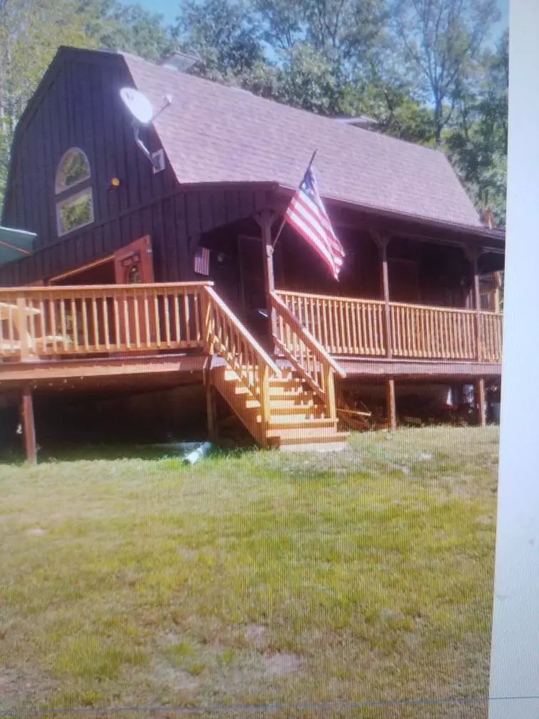 Barryville, NY 12719,187 Mapes RD