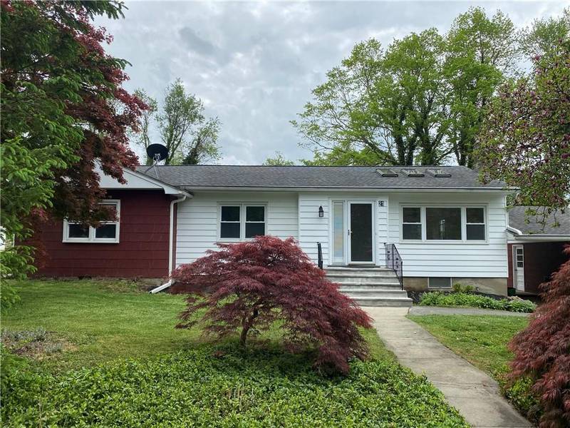 21 Longview RD, Carmel, NY 10512