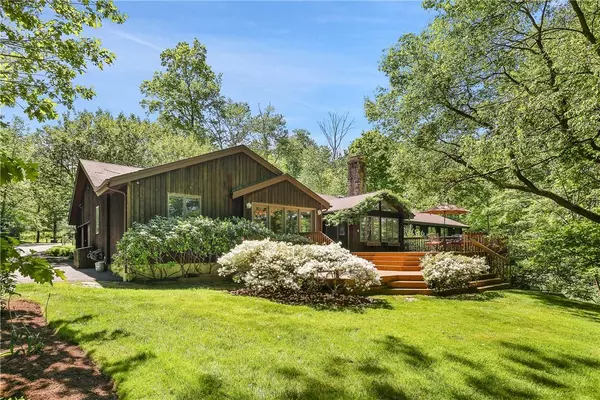 Pound Ridge, NY 10576,74 Indian Hill RD