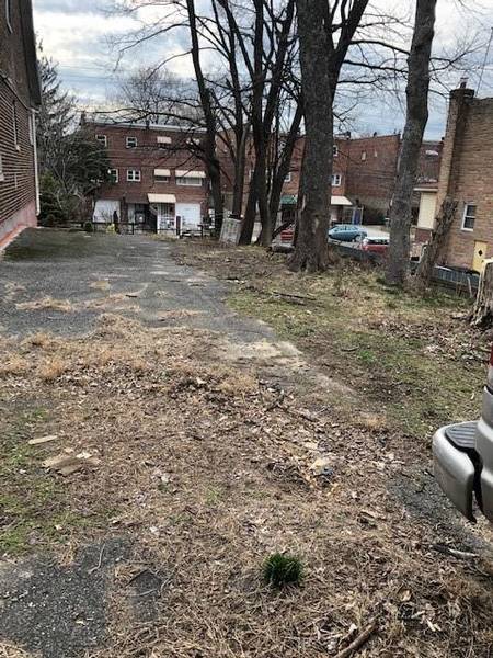 458 Howe AVE, Bronx, NY 10473