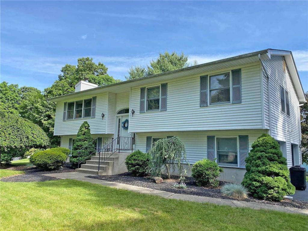 5 Hollister CT, Stony Point, NY 10980