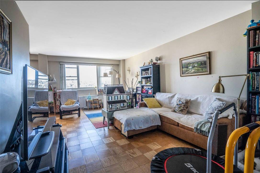 White Plains, NY 10603,30 Lake ST #7B