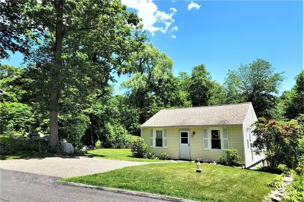 44 Northway, Lake Peekskill, NY 10537
