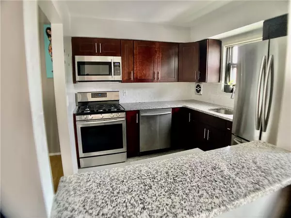 296 W Sneden PL #296, Spring Valley, NY 10977