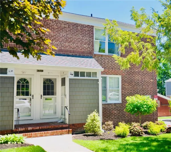 32 Glen Keith RD #L, Glen Cove, NY 11542