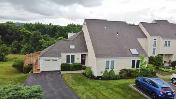 124 Fairways CRES #U124, Carmel, NY 10512