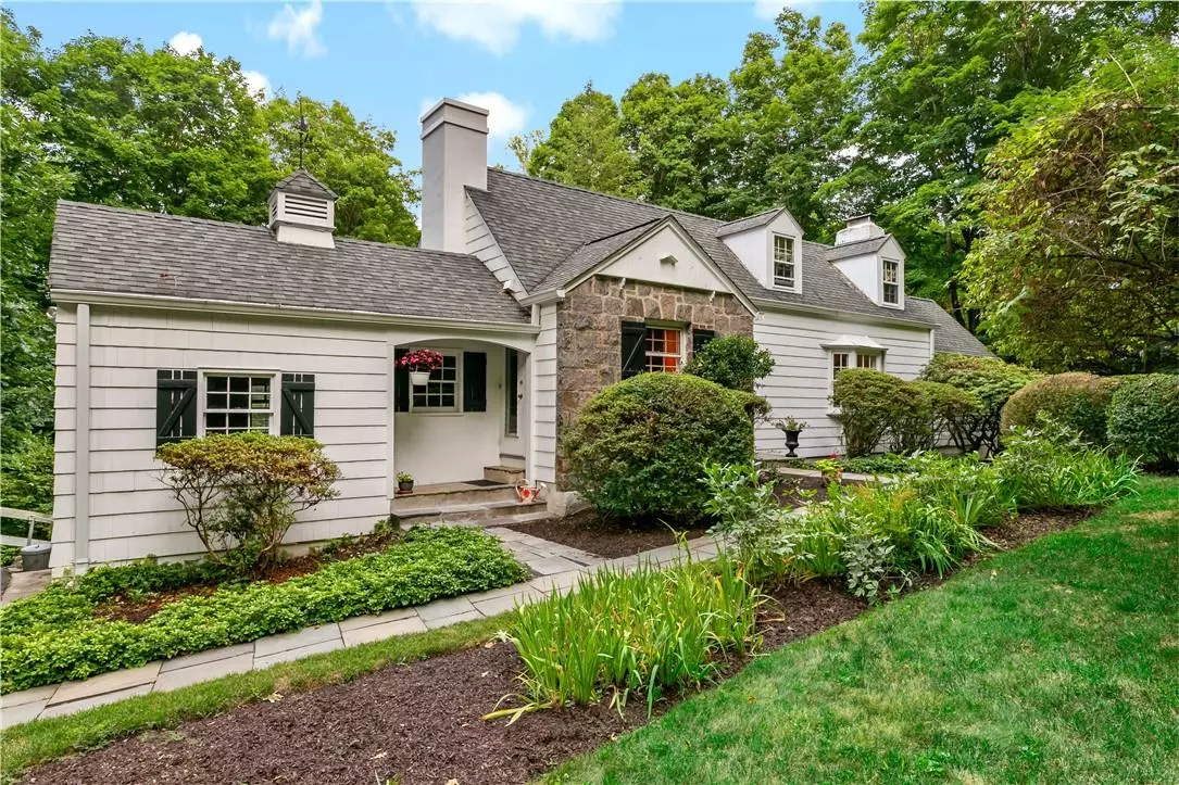 Chappaqua, NY 10514,29 Deepwood DR