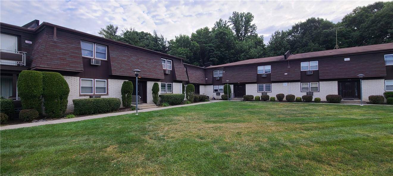 5 Church LN #Q, Valley Cottage, NY 10989