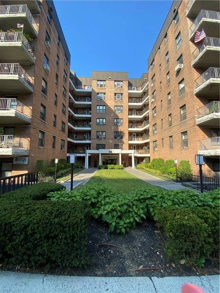 16 N Broadway #4G, White Plains, NY 10601