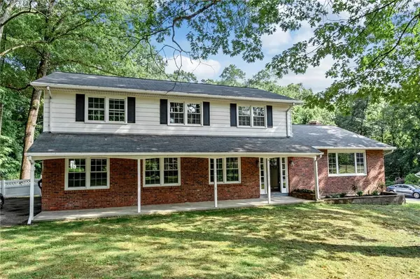 38 Mountain Pass RD, Hopewell Junction, NY 12533