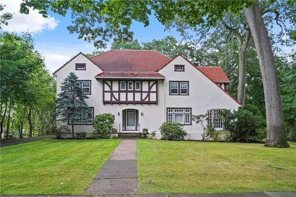 134 Pelhamdale AVE,  Pelham,  NY 10803