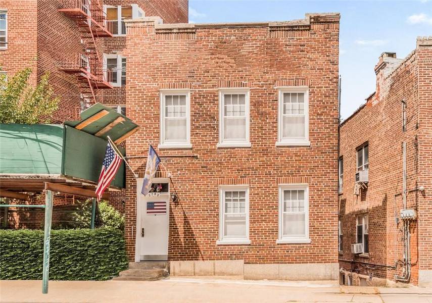 5783 Mosholu AVE, Bronx, NY 10471